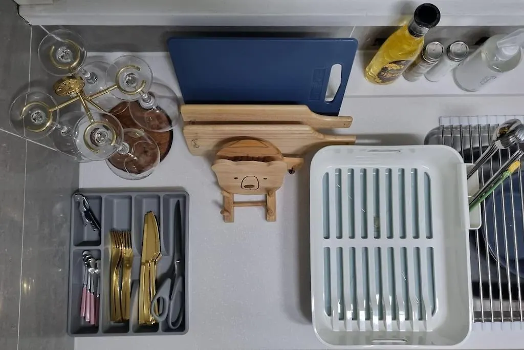 Hygge In Sinchon Apartment Seoul 0*,